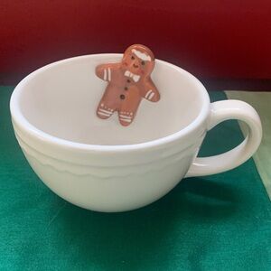 NWT Wondershop Unique Gingerbread Peek-a-Boo Ivory Stoneware Mug, 13 oz